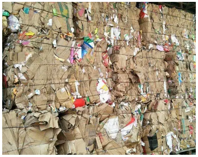 國家大力提倡環保節約實施垃圾分類對可回收垃圾進行資源再利用